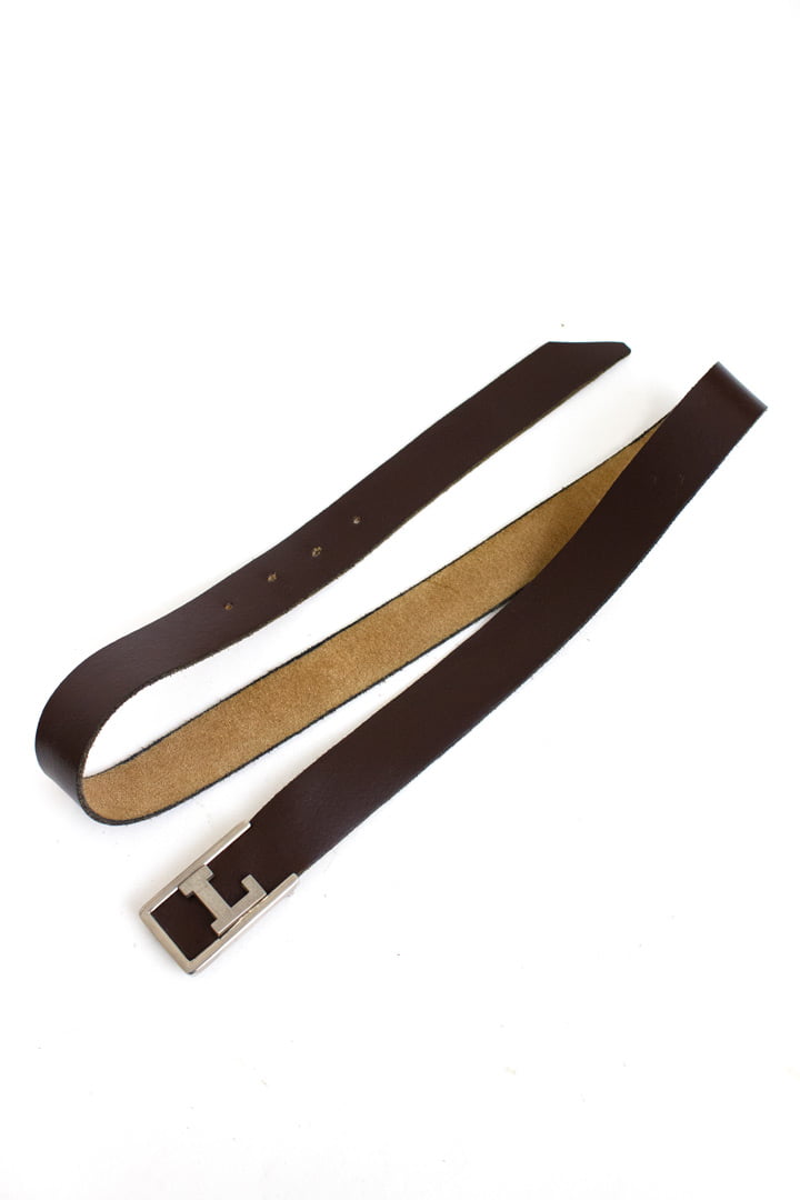 Bruine vintage leren riem met zilverkleurige L gesp