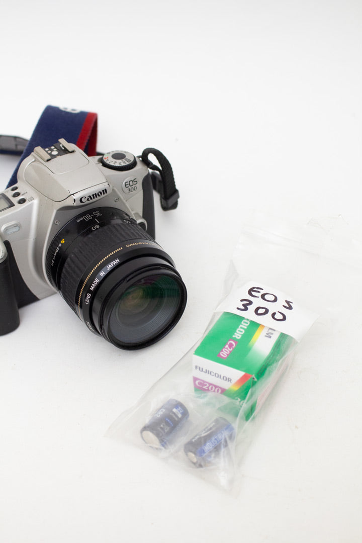 Canon EOS 300 + 35-80 Ultrasonic EF