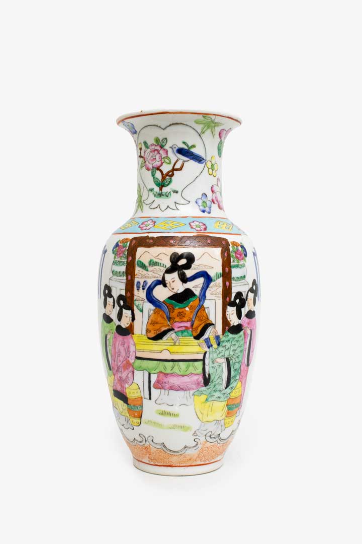 Chinese mid-century porseleinen vaas Famille Rose