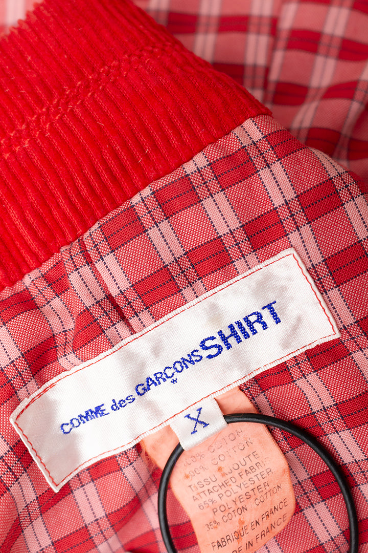 Comme des Garçons SHIRT collectie rode corduroy blazer met geruite voering