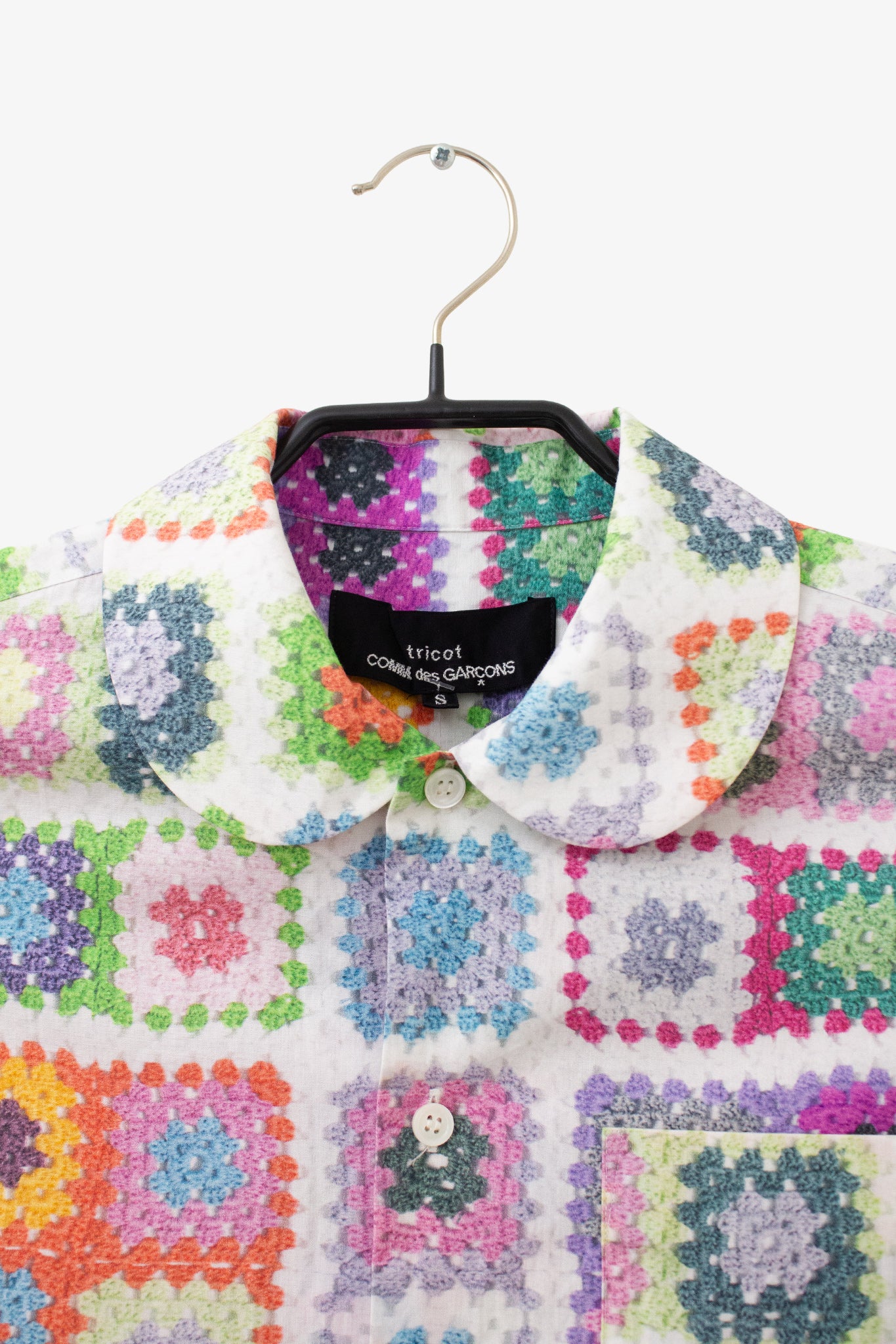 Comme des Garçons Tricot AD2017 blouse met patchwork print