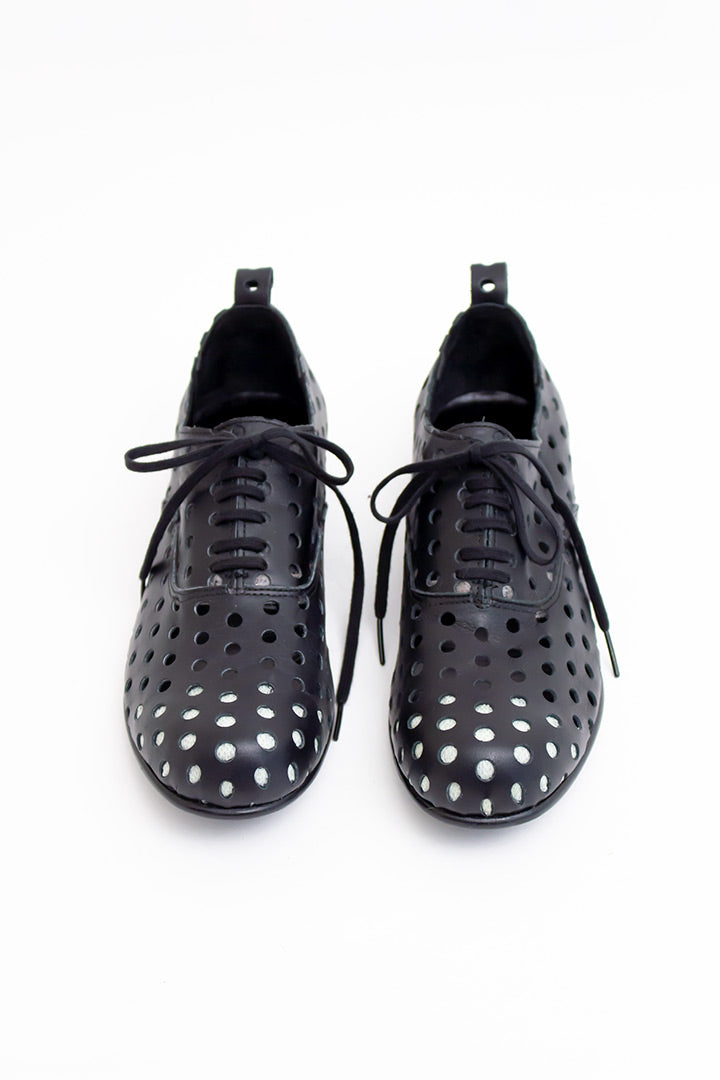 Comme des Garçons geperforeerde zwarte veterschoenen maat 39