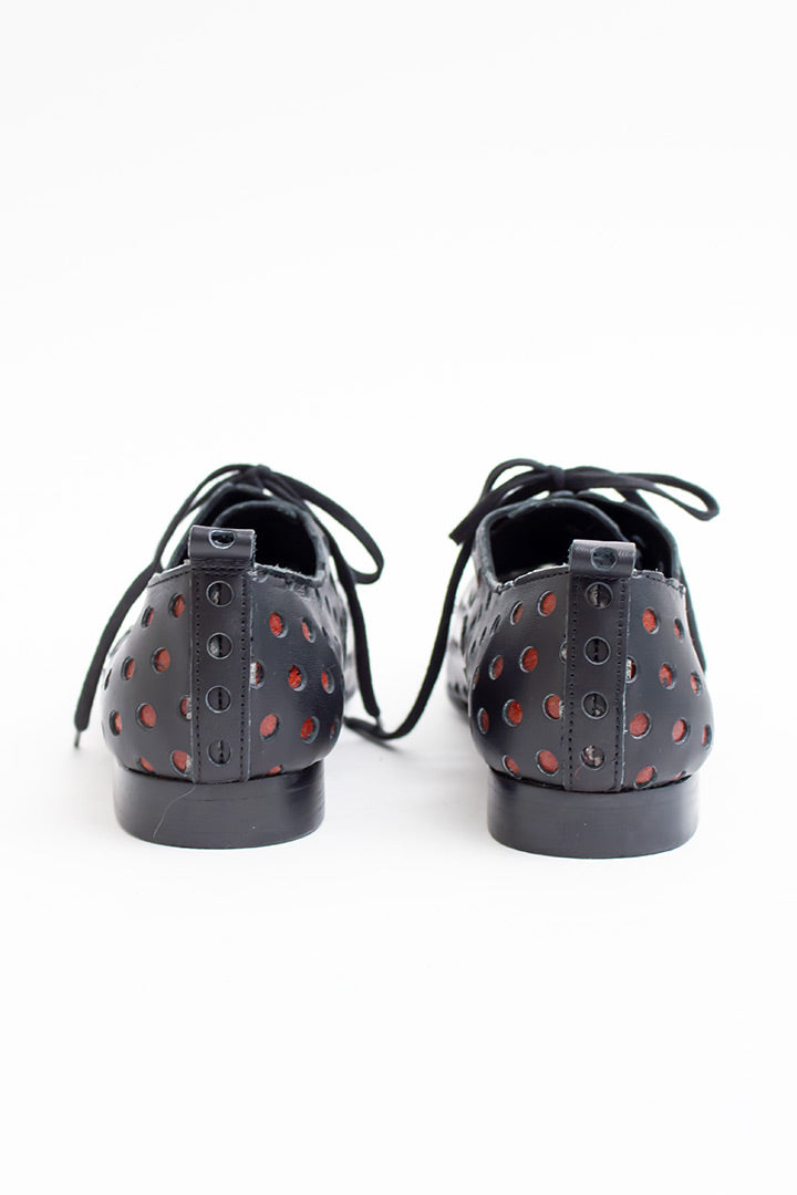 Comme des Garçons geperforeerde zwarte veterschoenen maat 39