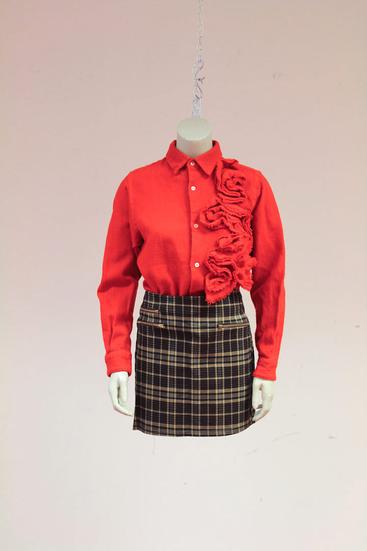 Vintage rode wollen Comme des Garcons blouse met rusches.