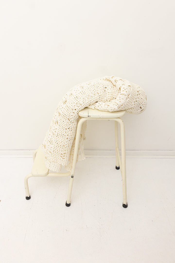 Crèmekleurige vintage gehaakte sprei van katoen