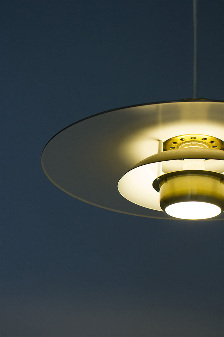 Deense vintage Form Light hanglamp eettafel goud