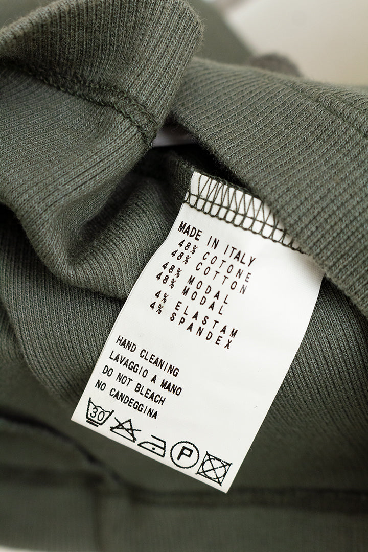 Dirk Bikkembergs legergroene croptop met rijgkoord jaren 90