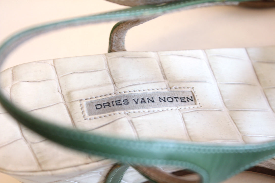 Elegante groene dames sandaaltjes uit de collectie van Dries van Noten