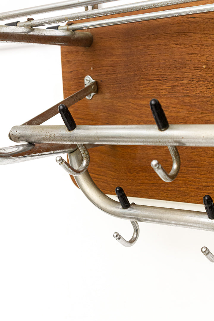 Dubbele wandkapstok jaren 60 teak-fineer met hoedenplank