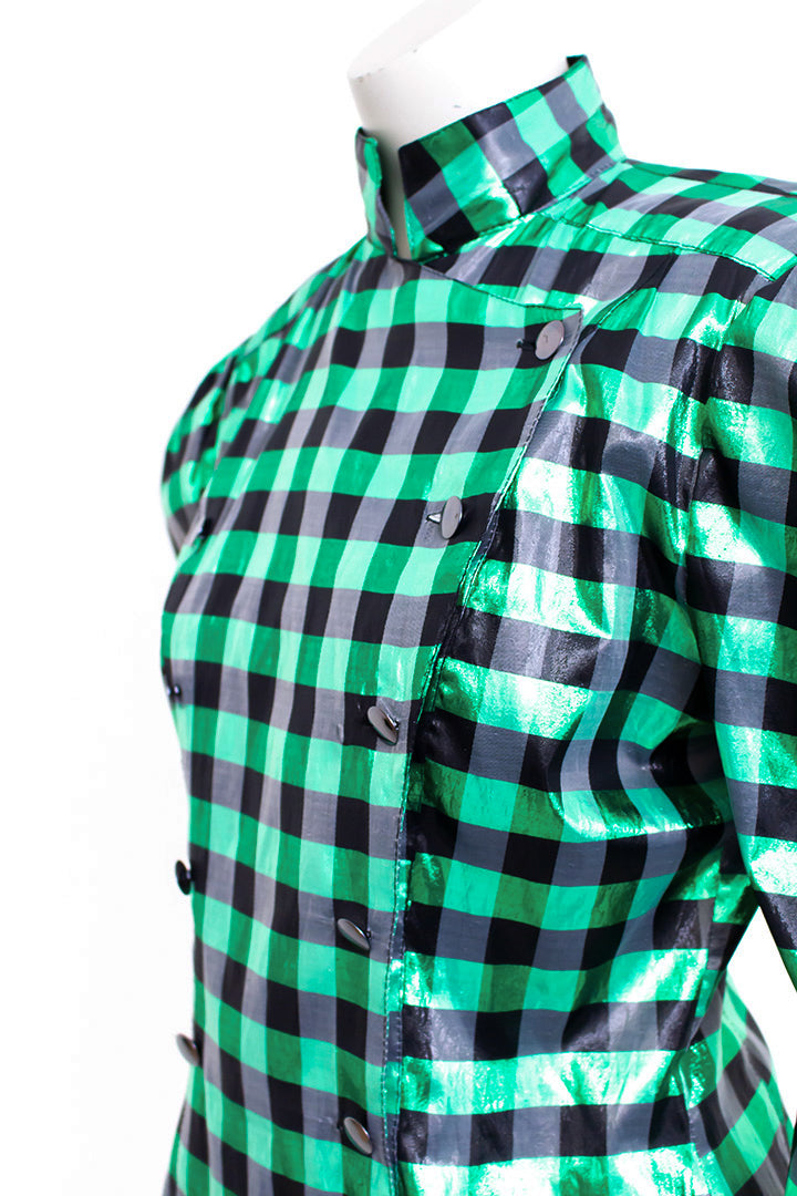 Eighties blouse groen en zwart geblokt met pofmouwen en opstaand kraagje