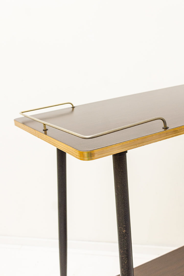 Franse bijzettafel/serveerwagen metalen frame met houtfineer en messing details