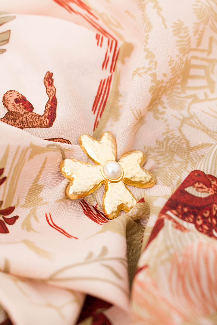 Franse broche bloem met imitatie parel vintage