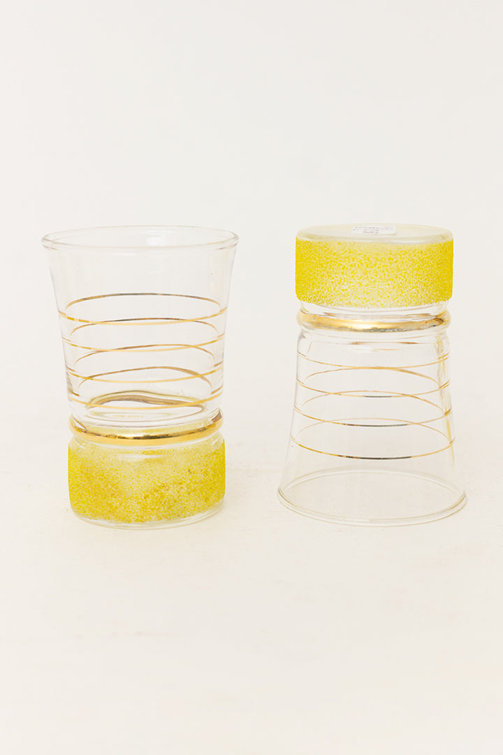 Franse kleine drankglaasjes met geel en gouden strepen - set van 6