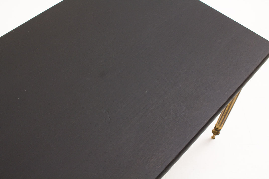 Franse messing salontafel met zwart houten blad