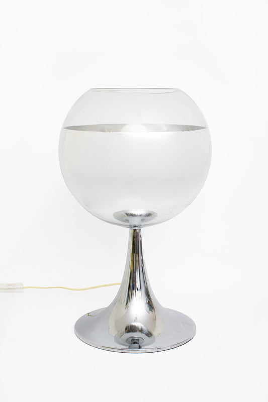Chromen tafellamp met glazen globe kelk 2000s - Glashütte / Tom Dixon stijl