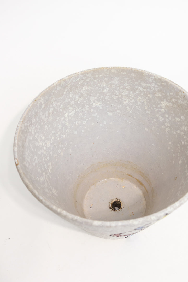 Grijze jaren 50 bloempot met decoratieve beschildering