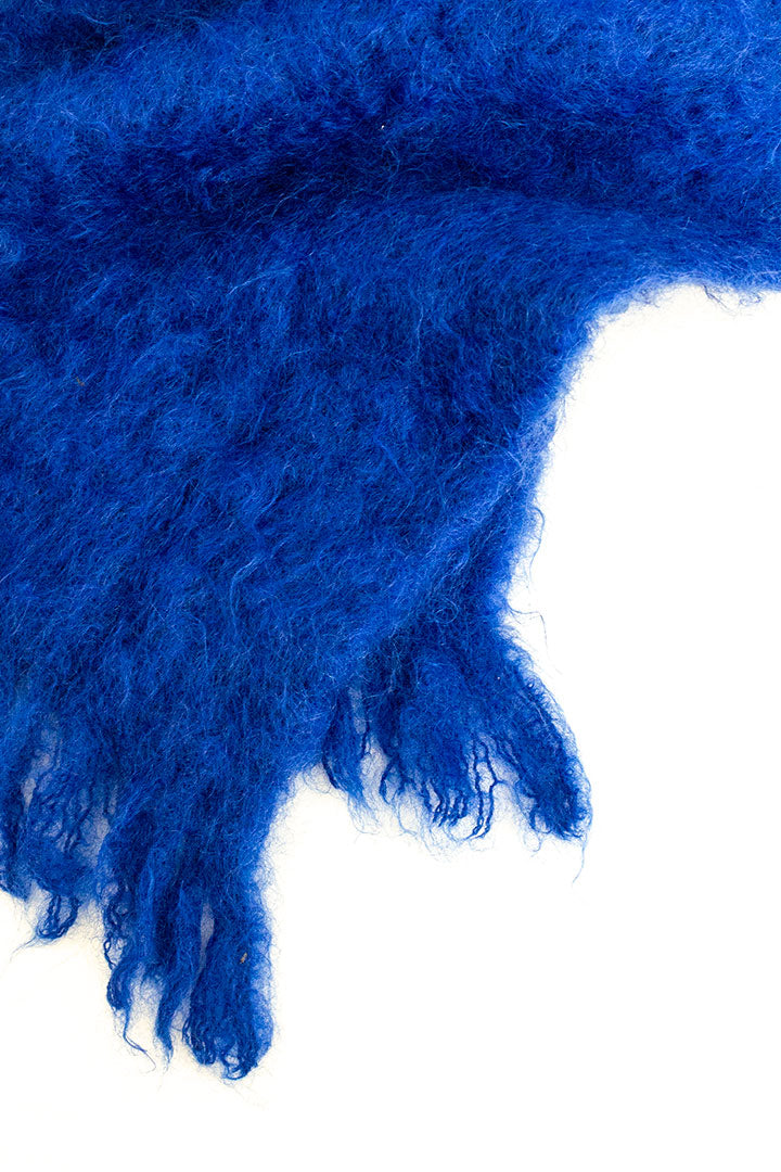 Grote blauwe wollen sjaal met mohair