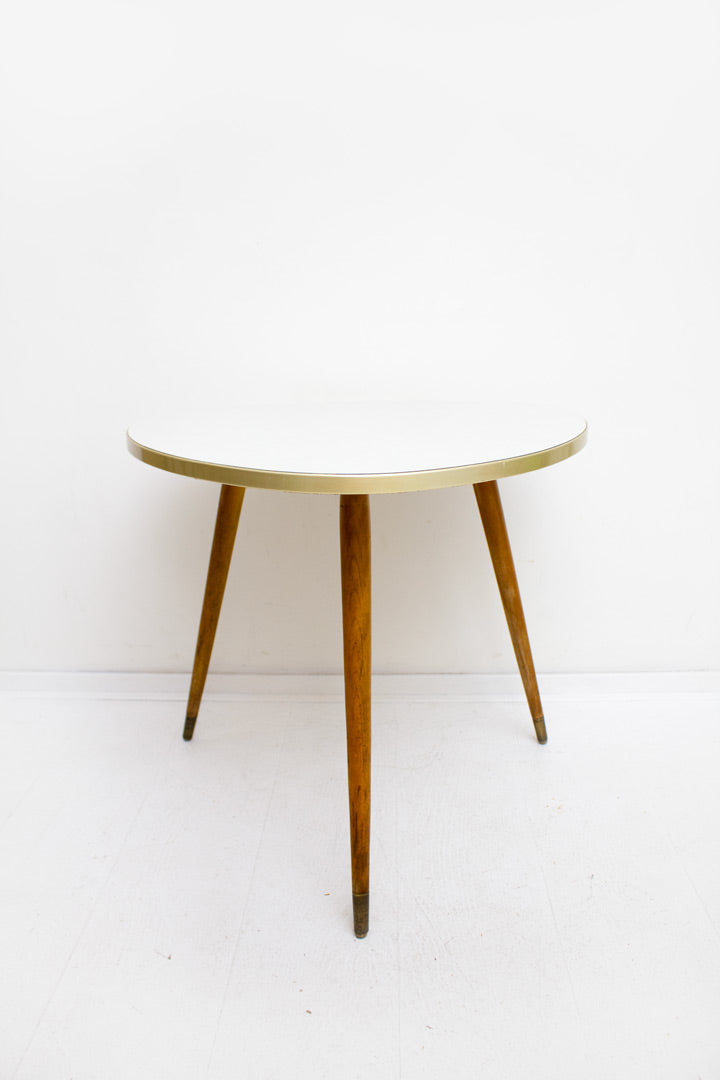 Vintage grote driepoot formica bijzettafel