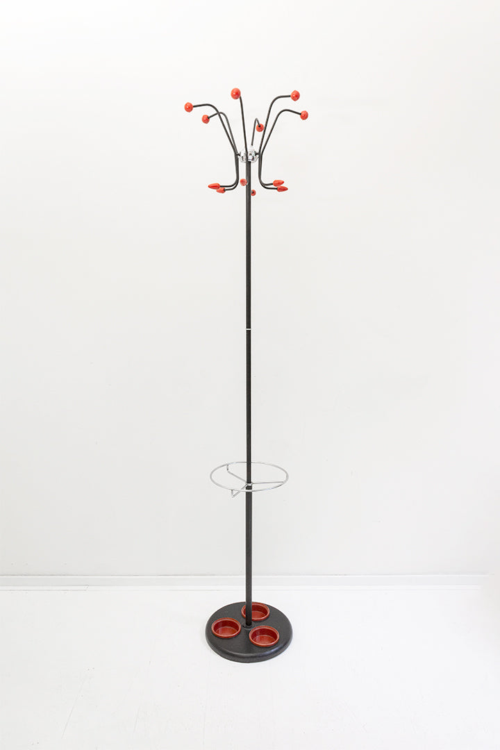 Hago kapstok zwart/rood met parapluhouder jaren 60
