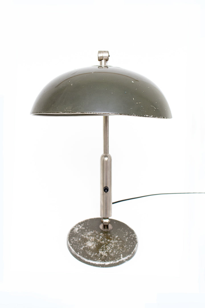 Hala Busquet P-144 legergroene bureaulamp jaren 50 landmacht