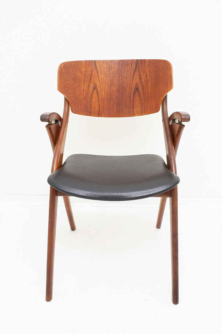 Hovmand Olsen ‘schaar’ stoel  Deens design jaren 60 palissander hout