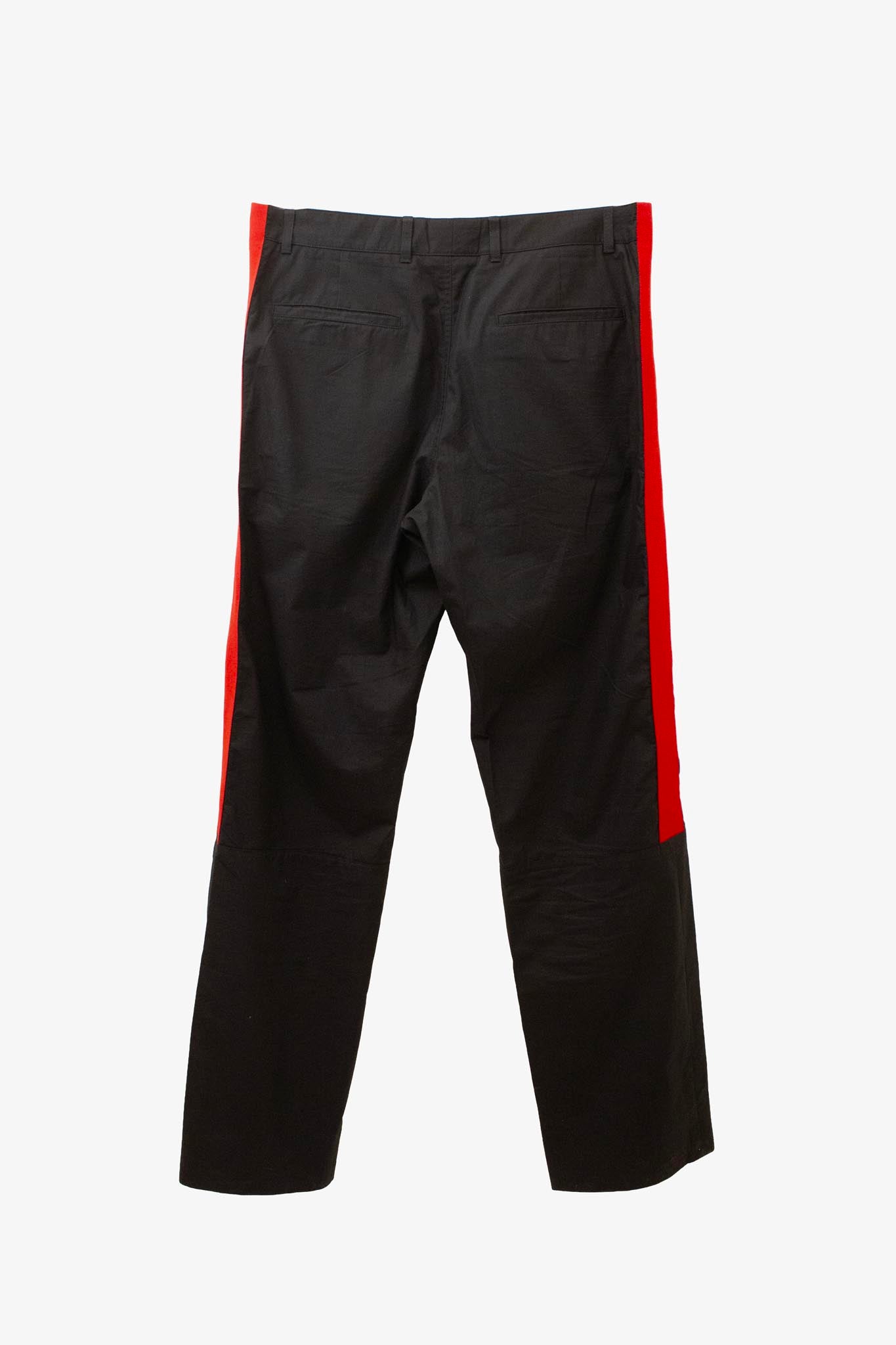 Hugo Boss set (overhemd en pantalon) met rood contrast band