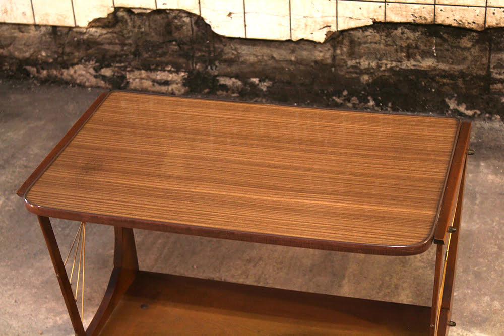 Jaren 50 Art Deco bijzettafel / serveertafel