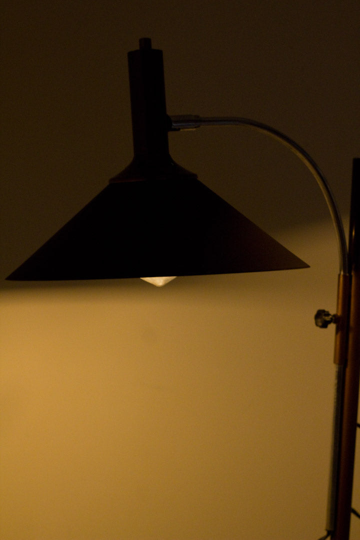 Jaren 60 bruine OMI vloerlamp Sölken Leuchten