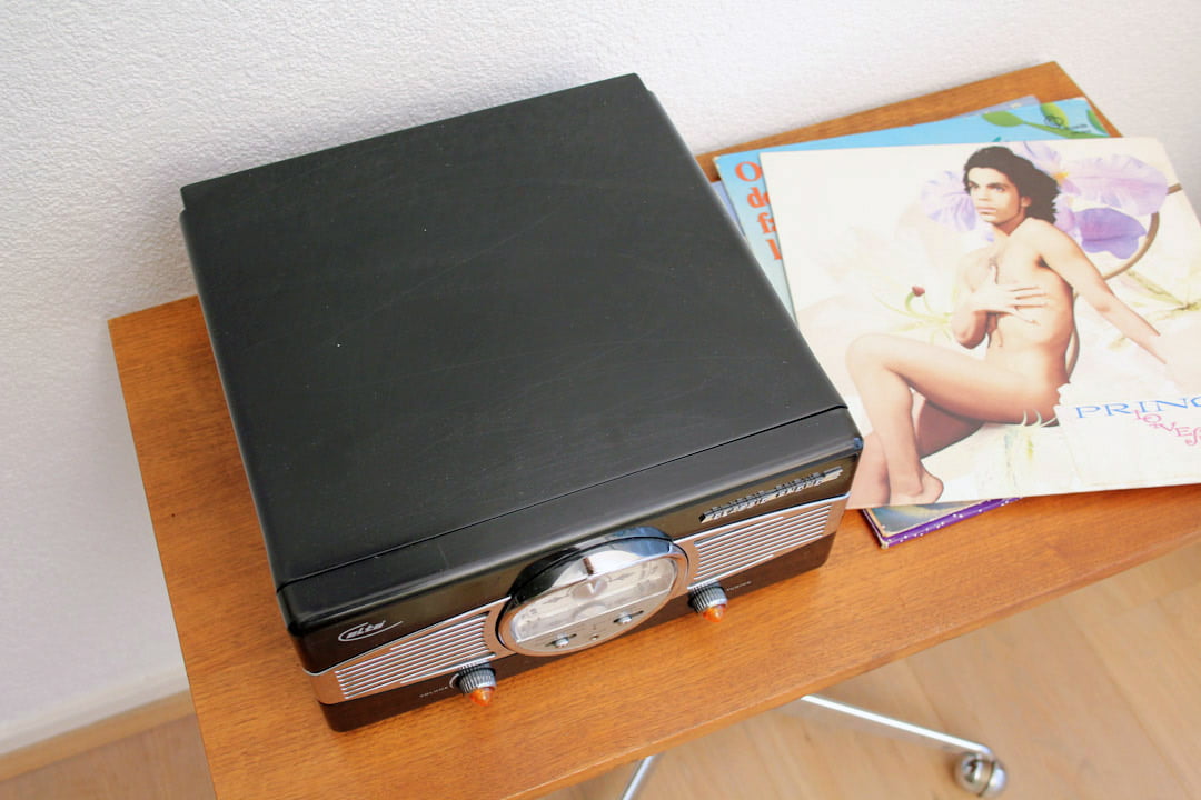 Elta retro platenspeler + radio