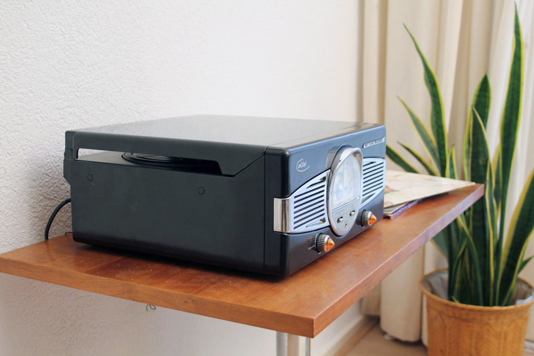 Elta retro platenspeler + radio