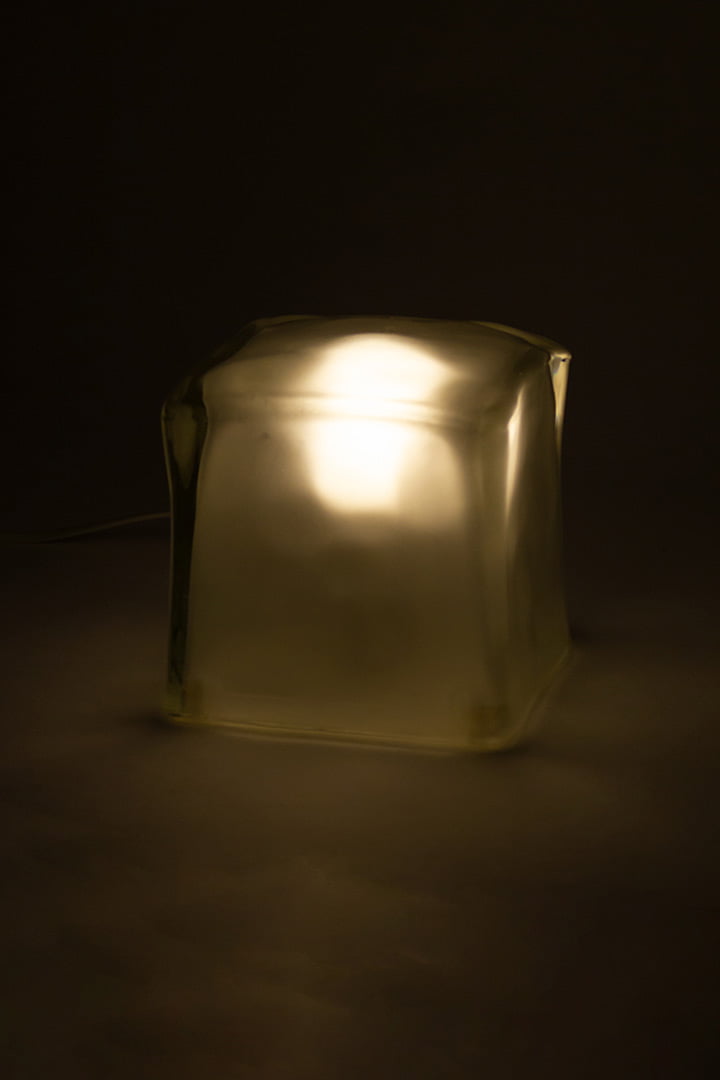 Ikea Iviken lamp ijsblok van glas jaren 90