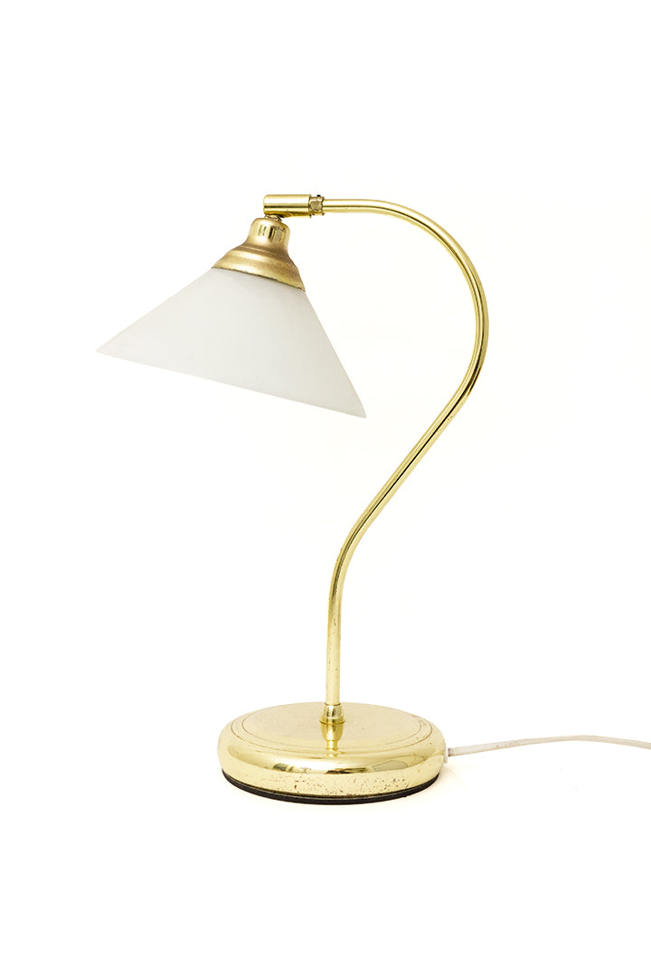 Ikea messing bureaulamp met kap van melkglas jaren 70