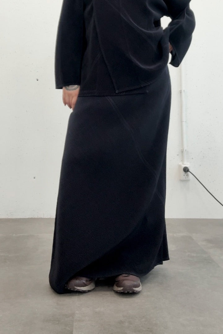 Issey Miyake SS11 (Dai Fujiwara) plissé maxi rok