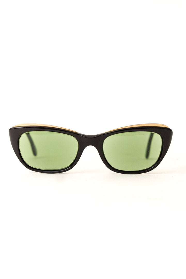 Jaren 50 cat eye zonnebril met zwart montuur en metalen detail
