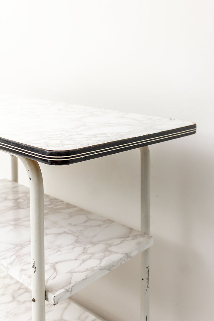 Jaren 60 formica bijzettafel 3-laags met marmerfolie