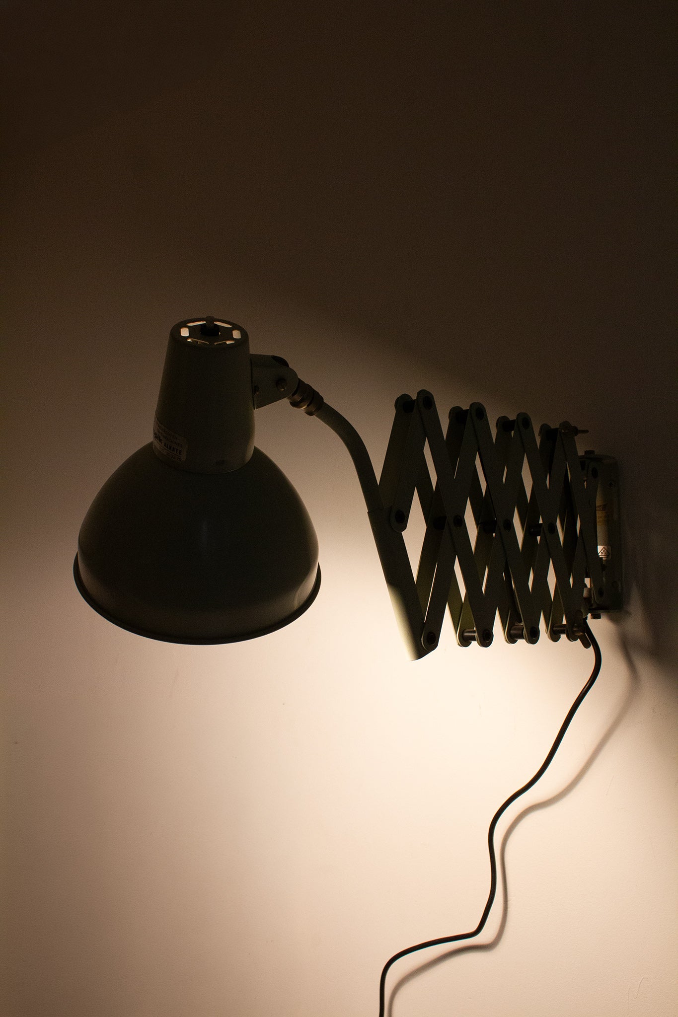 60’s grijze industriële schaarlamp SIS Duitsland