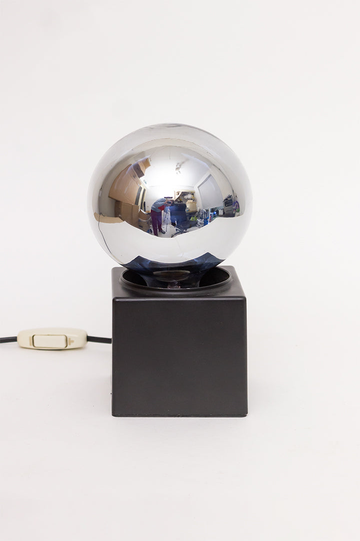 Jaren 70 Philips tafellamp met zilverkleurige bol
