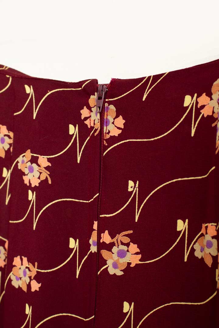Jaren 70 bordeaux gebloemd chiffon set Bus Stop London by Lee Bender