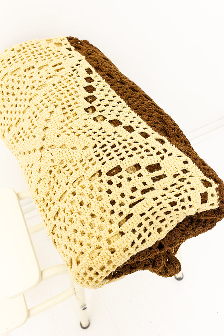 Jaren 70 gehaakte sprei van bruin/beige katoen