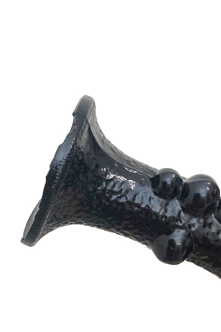 Jaren 70 kandelaar van zwart glas Staffan Gellerstedt x Pukeberg Glasbruk