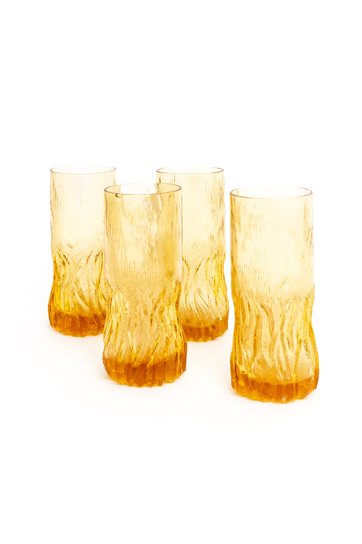 Jaren 70 longdrink glazen amberkleurig met schors reliëf - set van 4