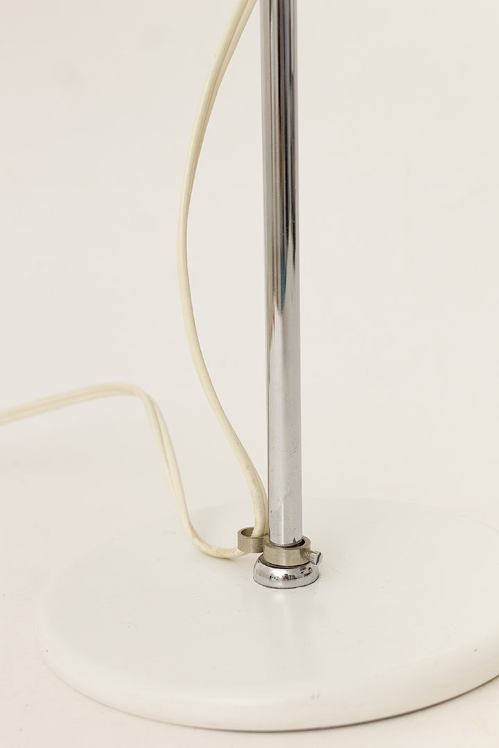 Jaren 80 bureaulamp met wit metalen frame