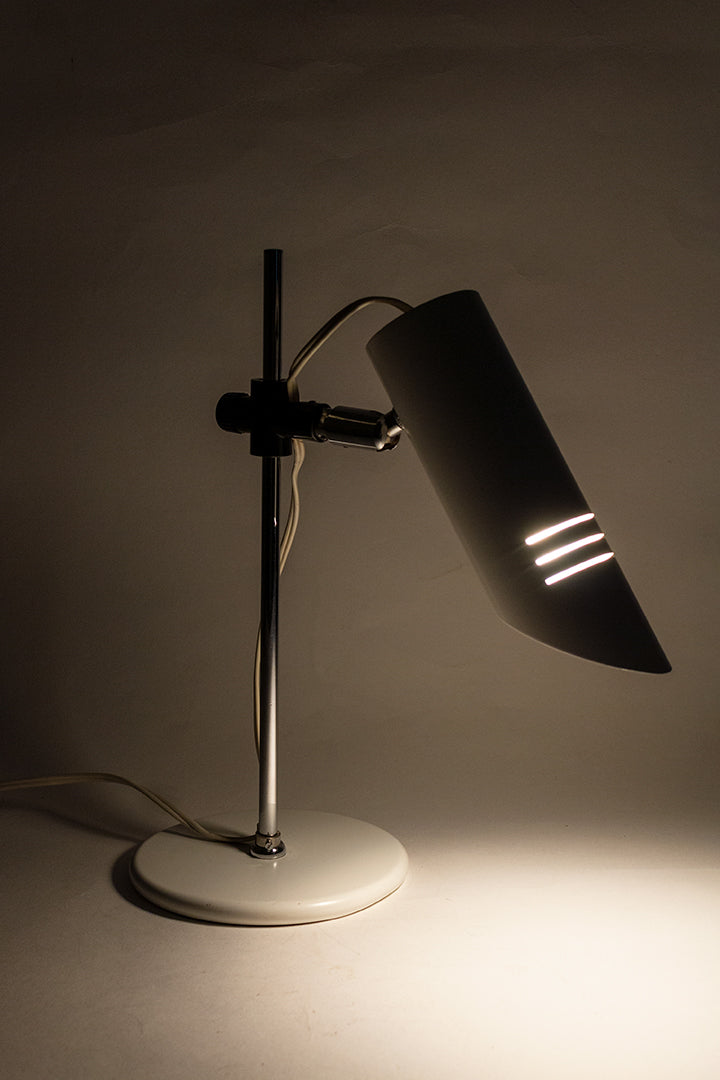 Jaren 80 bureaulamp met wit metalen frame