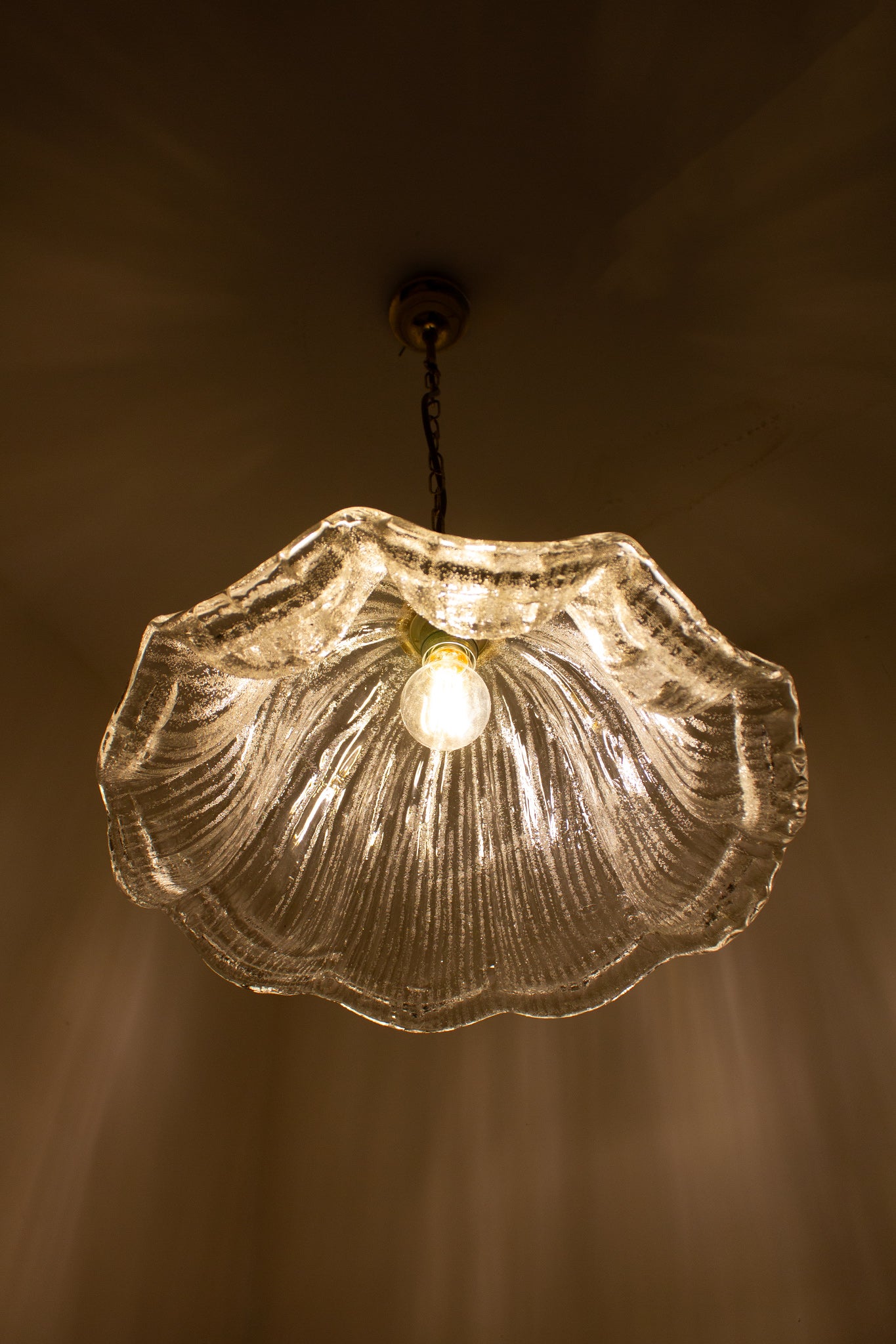 Jaren 70 glazen getextureerde Massive hanglamp
