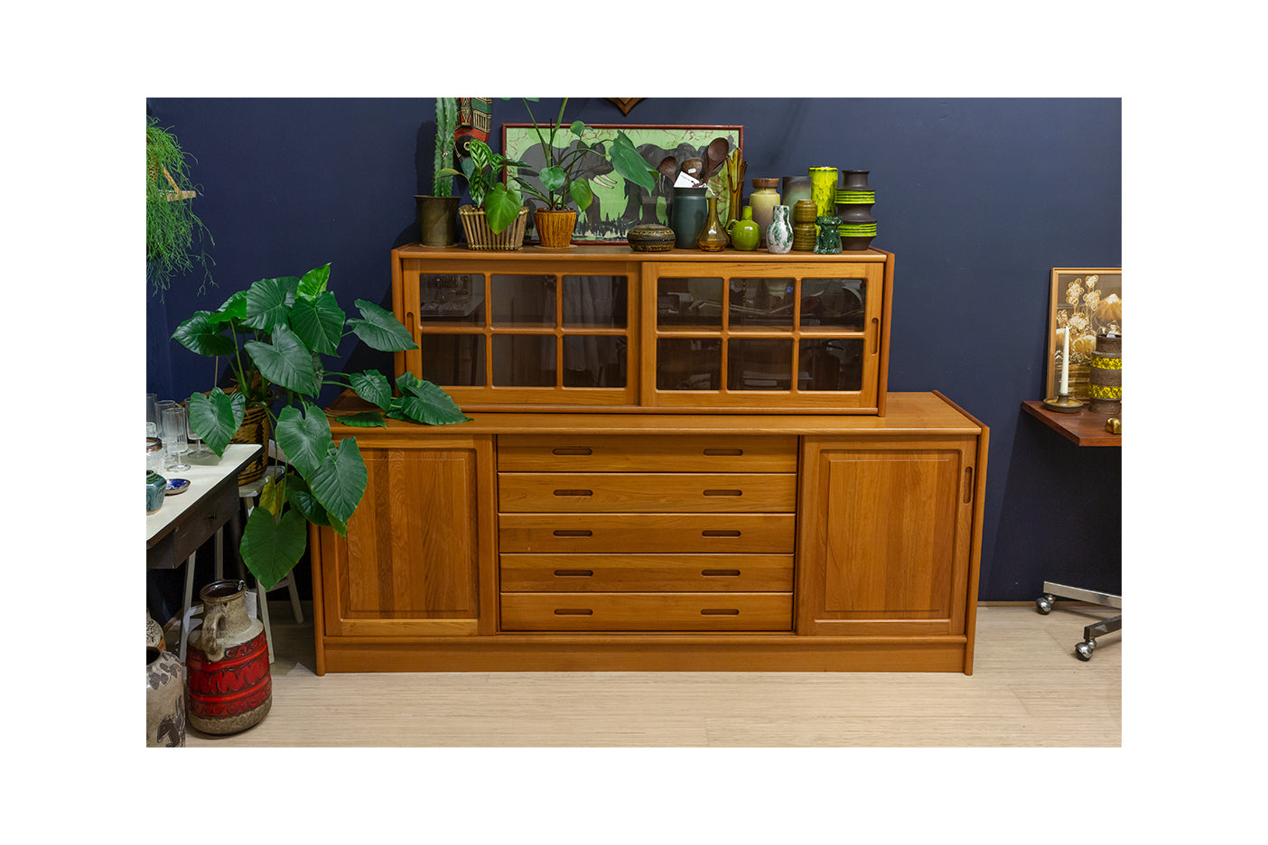 Mobel Kraft teak houten dressoir en wandkast