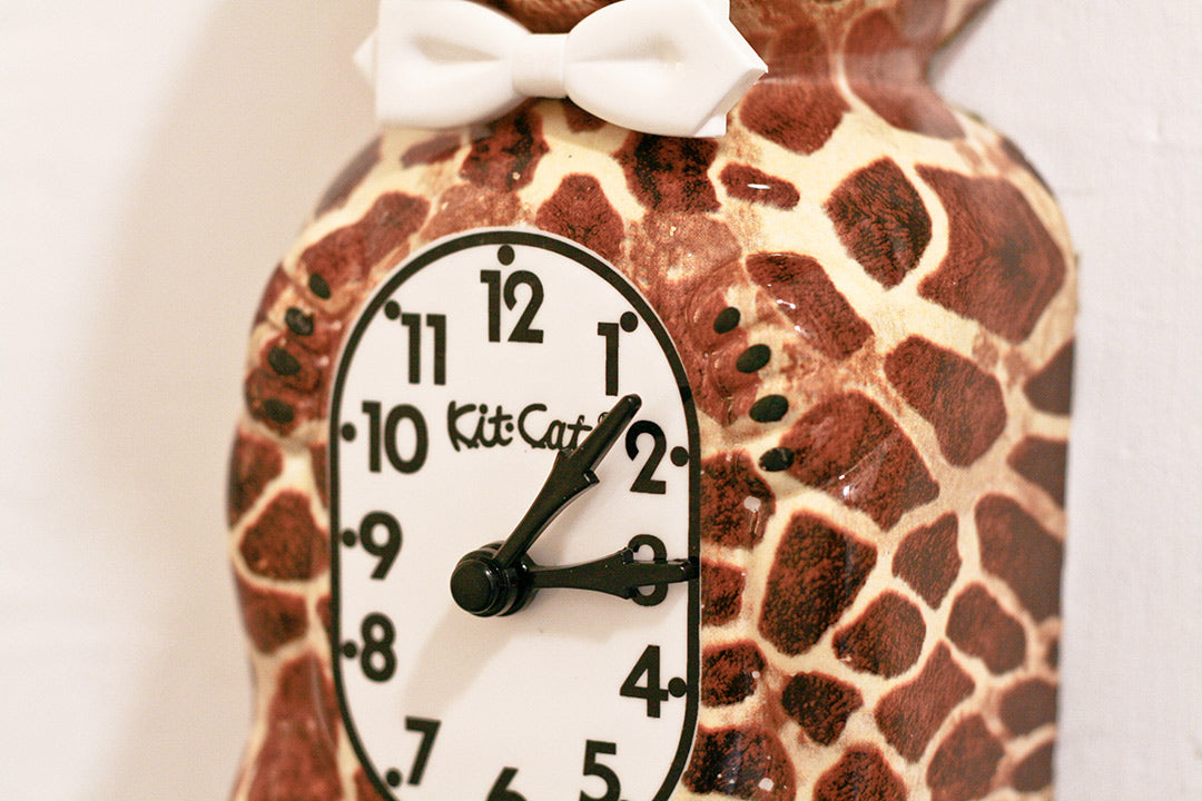 Kit-Cat Klock Giraffe klok