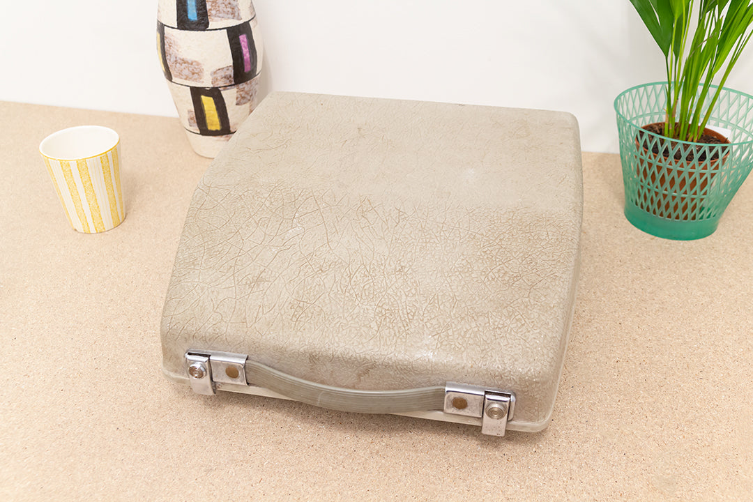 Lichtblauwe typemachine Sperry Remington Idool jaren 60