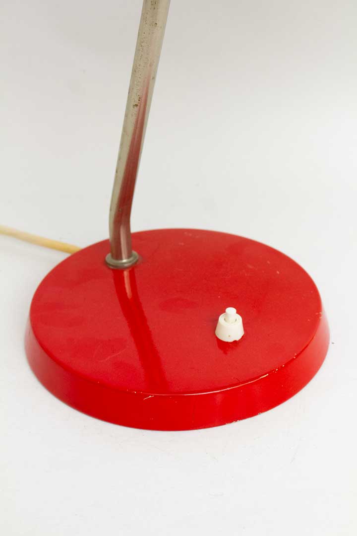 Louis Kalff Narva rode bureaulamp
