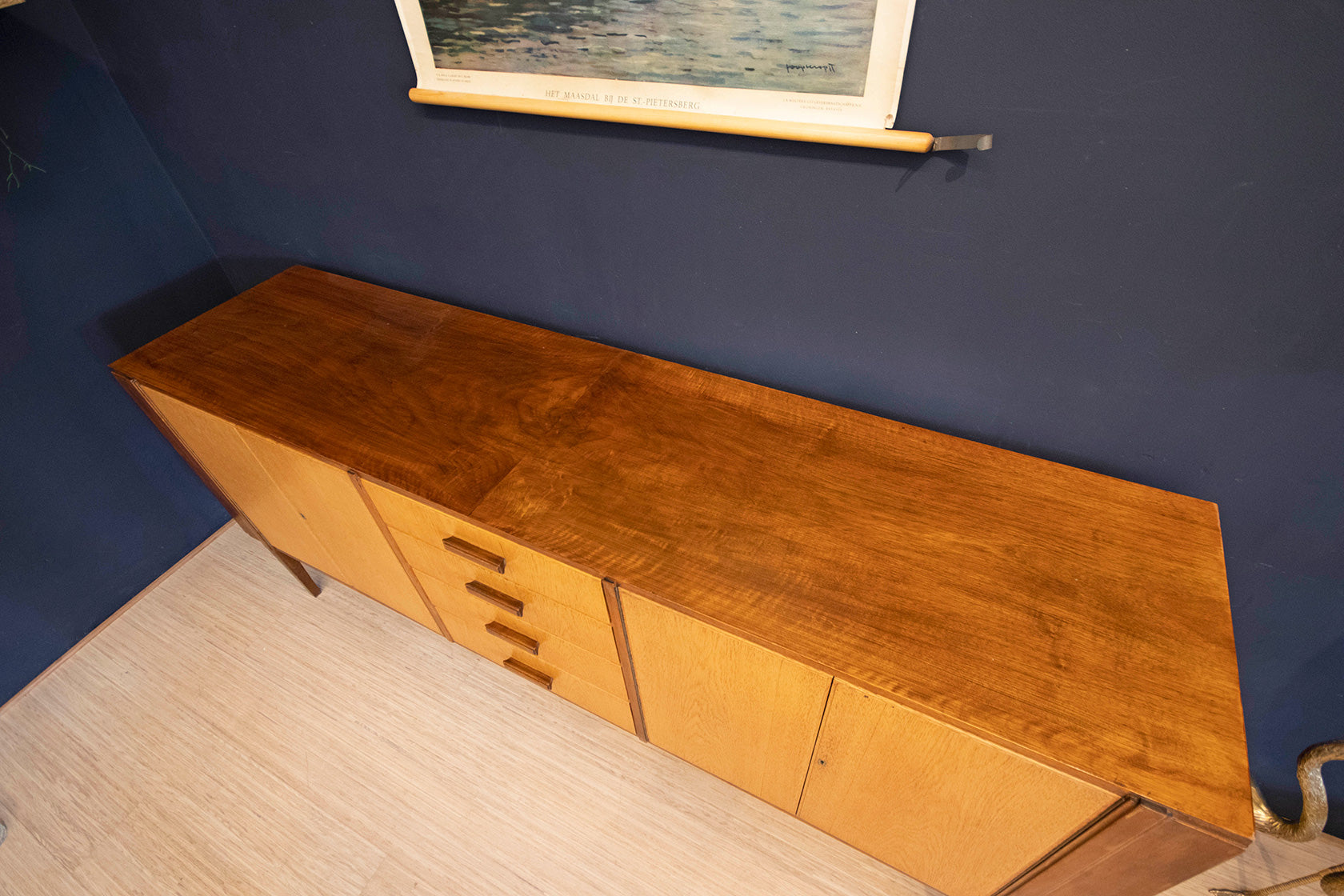 Mahonie Eikenfineer vintage dressoir met 4 lades en deurtjes