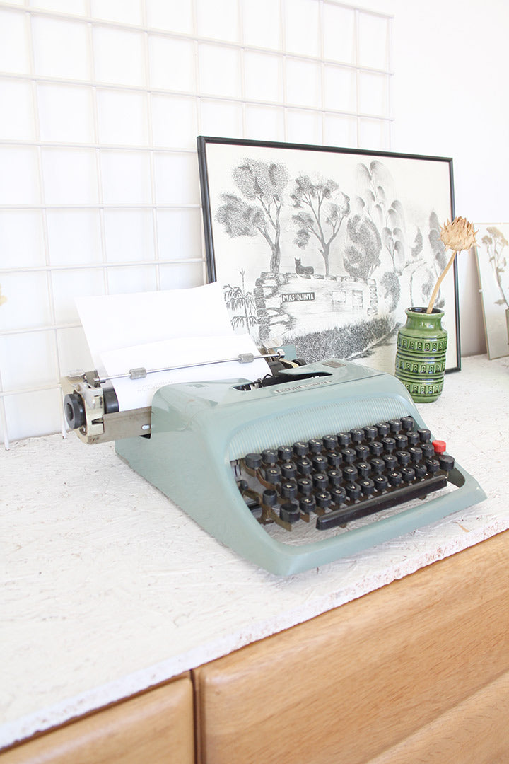 Gracia De Luxe vintage typemachine